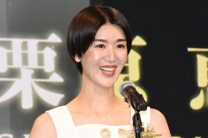 栗原恵、ショートカットは「ただ単に好き」 コロナ禍でロングヘア経験も「自分らしい髪型に」