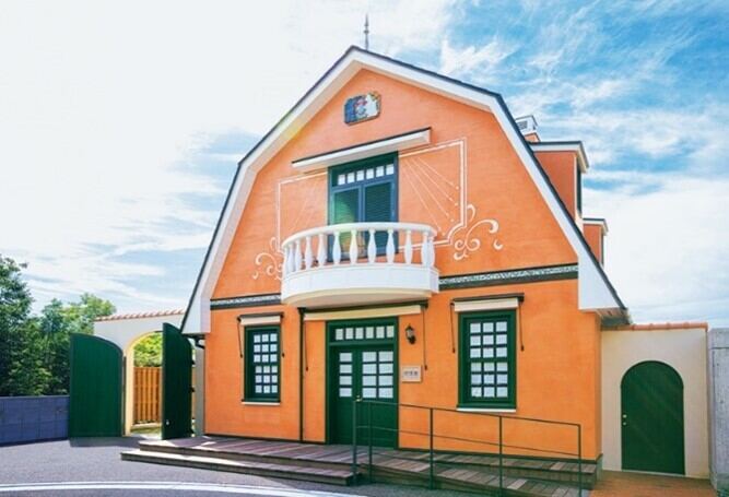 ジブリパークの「青春の丘」エリアにある「地球屋」 ©Studio Ghibli