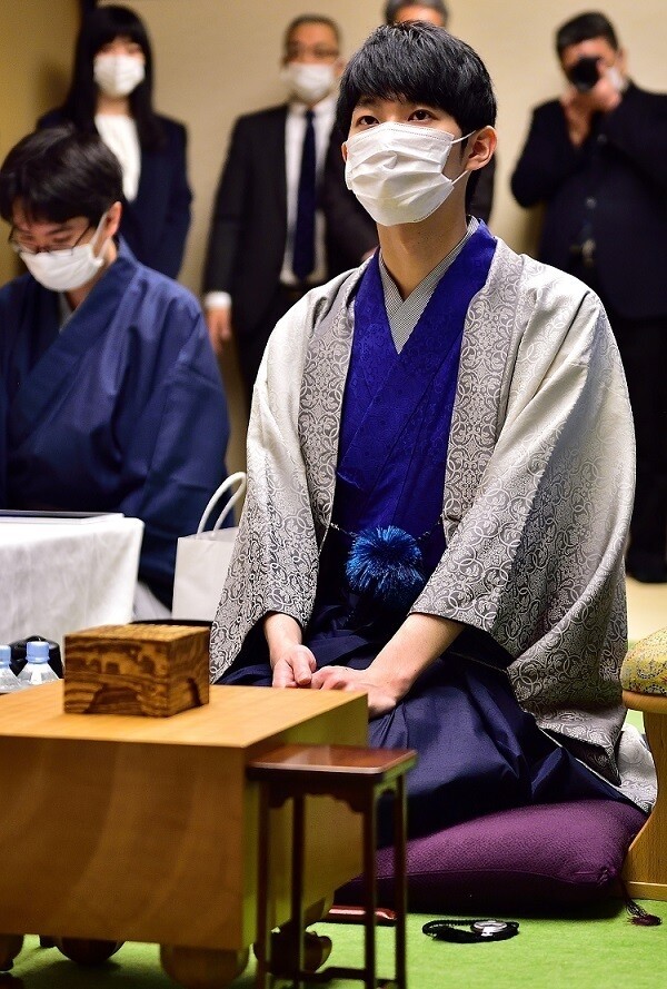 感想戦で斎藤八段は「（終盤で）一番逆転しやすい順を選んでしまった」と後悔を見せた（写真は第79期名人戦第１局のもの 提供：日本将棋連盟）