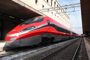 日立レール、イタリアの高速鉄道車両「ETR1000」30編成納入の契約