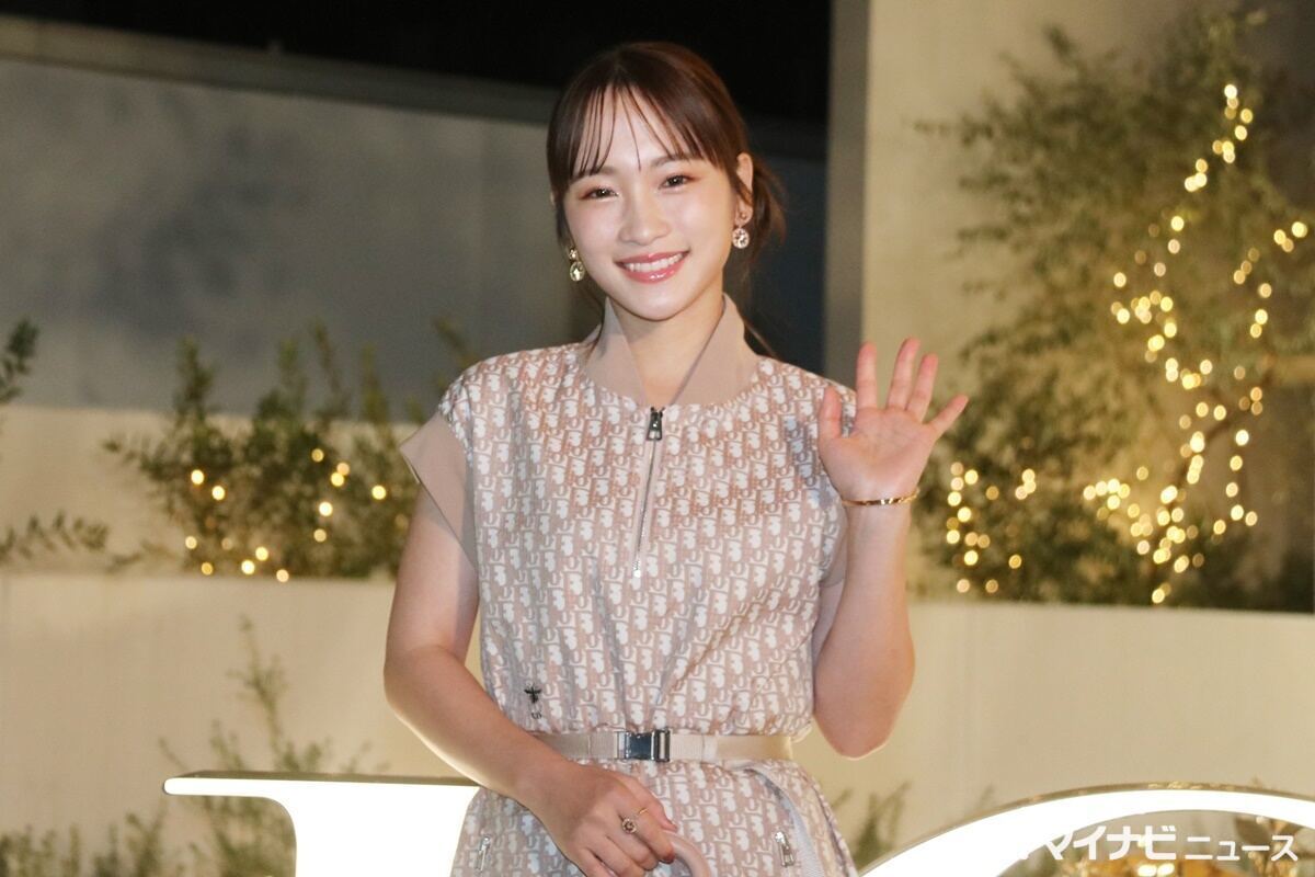 川栄李奈