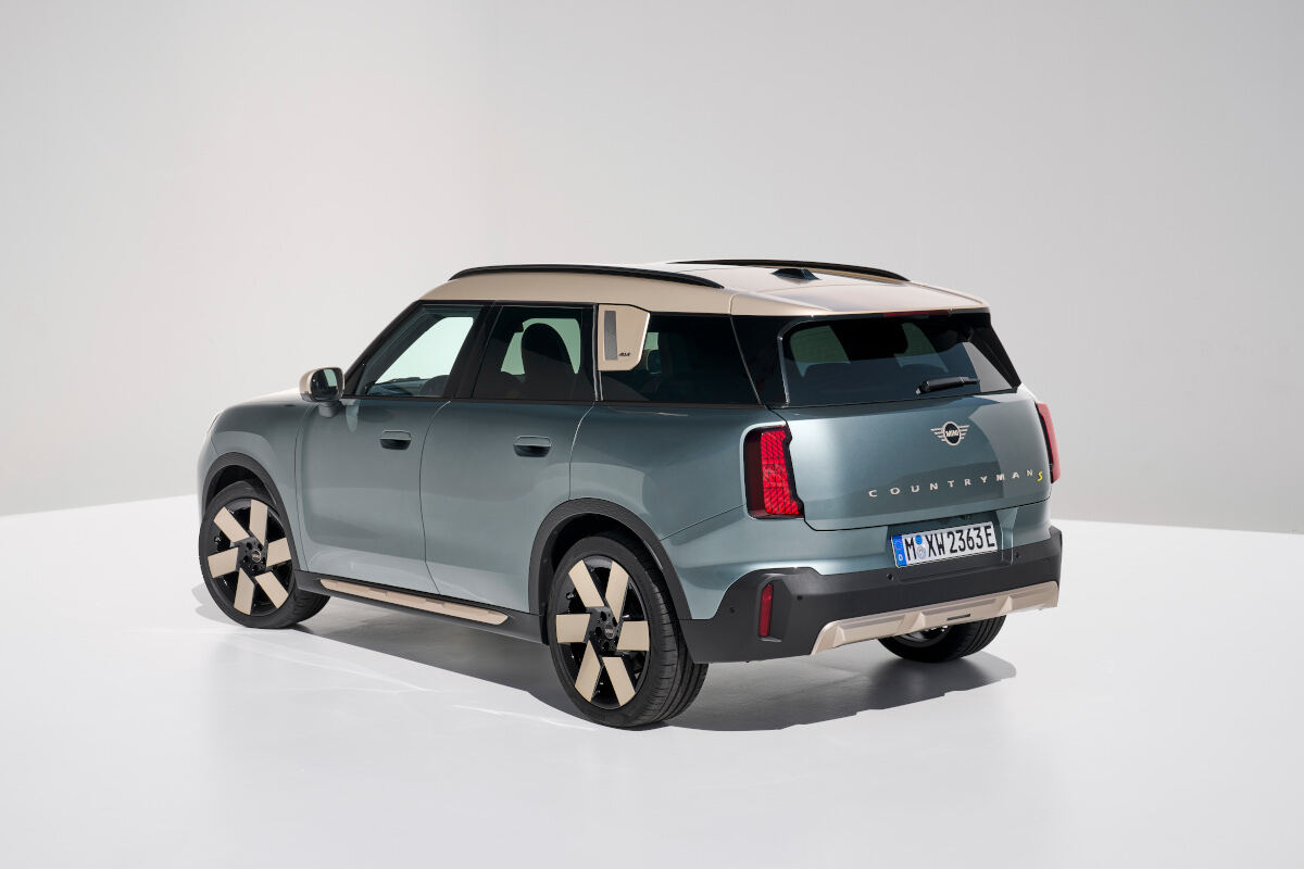 MINIの新型SUV「カントリーマン」
