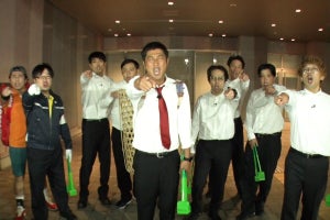 パンサー尾形軍団、ハロウィンの渋谷で6時間ゴミ拾い　「邪魔だよ!」と罵声も