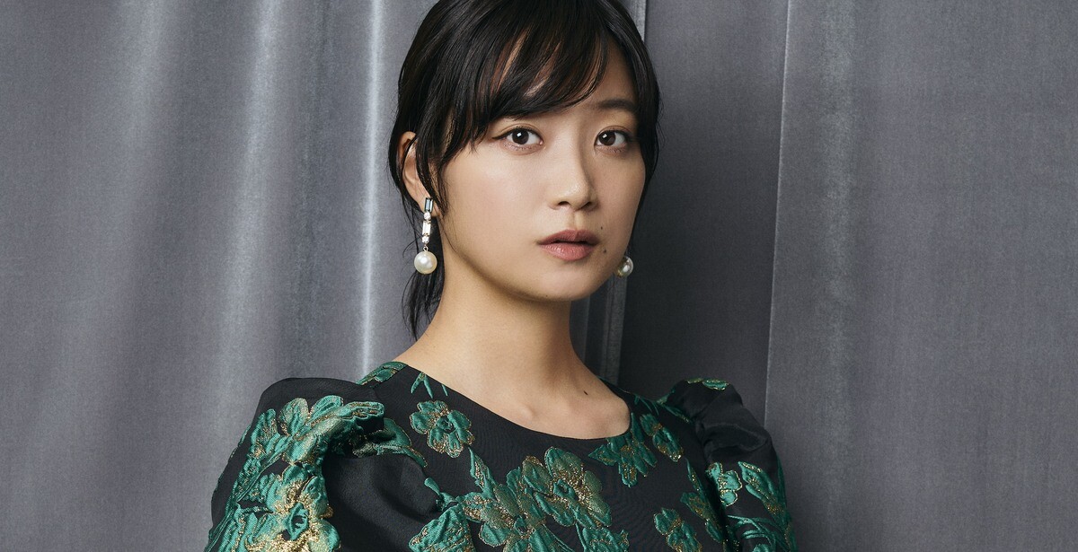 深川麻衣　顔 