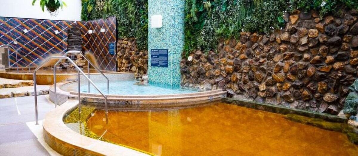 「横浜天然温泉SPA EAS(スパ イアス)」
