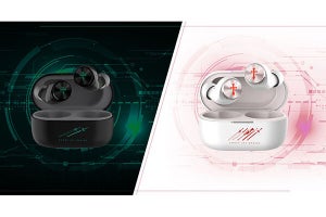 AVIOT、『仮面ライダー555』とコラボした完全ワイヤレスイヤホン