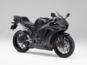 ホンダのバイク「CBR600RR」が仕様を変更! どこが変わる?