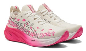 アシックスから「東京マラソン2024」テーマカラーのピンクと「桜」をデザインした限定ランニングシューズ