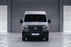 日産が大型バンの新型「インタースター」発表!  どんなクルマ?