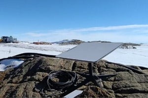 Starlinkで南極からの8K映像リアルタイム伝送に成功 KDDI／国立極地研究所