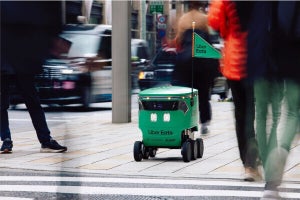 Uber Eatsがロボットによるデリバリーを開始へ、東京都内で3月中に - ネット「未来的！」「大丈夫か？」