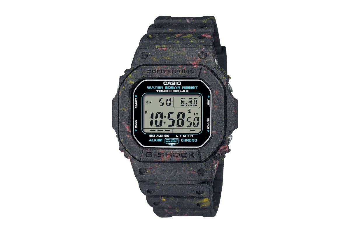 G-SHOCK、製造過程での廃棄樹脂をリサイクルした「G-5600BG-1JR」 | マイナビニュース