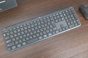 ロジクール「K950」ミニレビュー - プラスαの機能が欲しい人向けの新定番キーボード