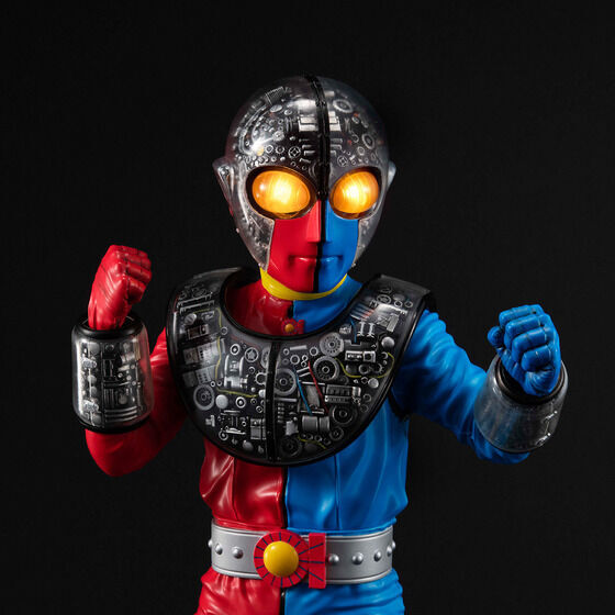 キカイダー０１』全高約40cm！迫力のゼロワンボディがリニューアル再登場 | マイナビニュース