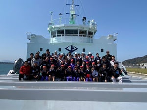 熊本・三角港にて小学生に向け「第三舛宝山丸」体験乗船会を実施