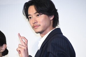 山崎賢人、自身の“原点”明かす「根っこの部分はサッカーで培った」