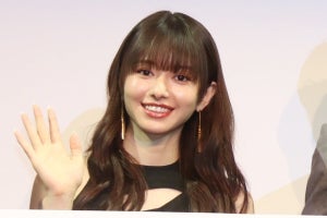 山本舞香、お団子ヘア&ヘソ出しコーデに絶賛の声「センス抜群」「かわかっこいい!」