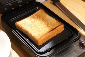 食パンの裏も表も最高の焼き目！ アビエンの新構造トースターはバターなしでも美味しい仕上がり