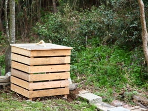 DIYで簡単にできる！　木製コンポスト箱の作り方