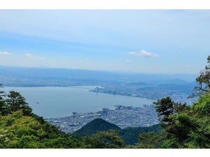 滋賀県で行きたい温泉地ランキング！ 1位「びわ湖おごと温泉」、2位は？