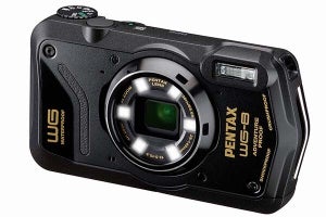 リコー、アクションカメラとしても使える防水タフネスデジカメ「PENTAX WG-8」