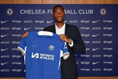 チェルシーがアダラビオヨを獲得！ [写真]＝Chelsea FC via Getty Images