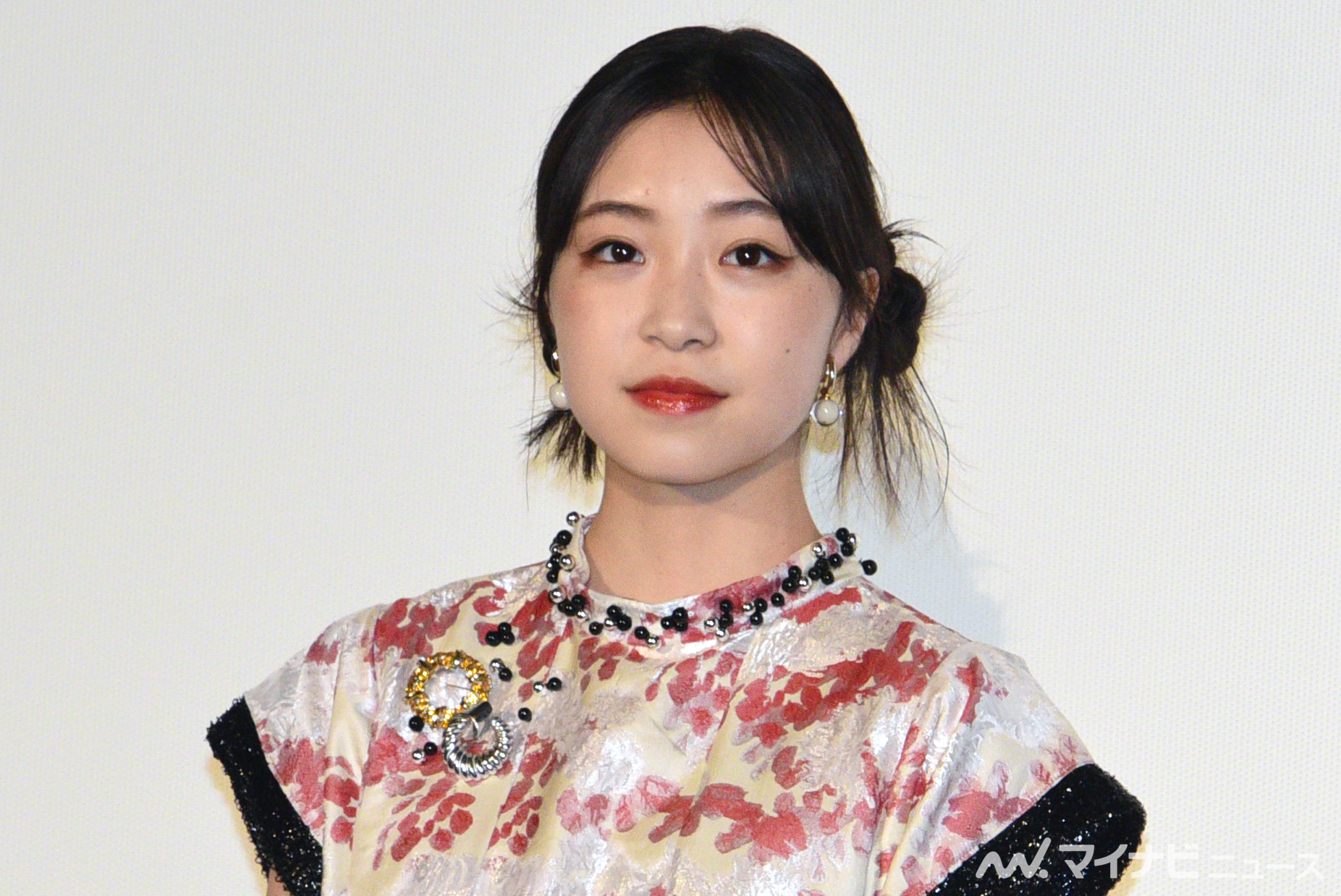 新井美羽