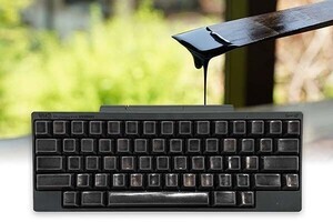 輪島塗キートップの「HHKB」、132万円で登場　能登半島地震の復興支援