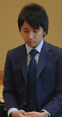 黒沢六段は公式戦の連敗を３でストップさせた