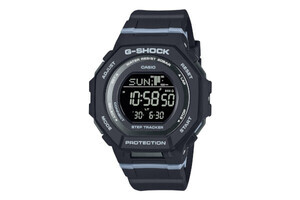 G-SHOCK、ミッドサイズの歩数計付きモデル「GMD-B300」