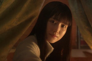 福本莉子、『踊る』最新作でシリーズ最悪の猟奇殺人犯・日向真奈美の娘役
