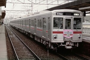 京王電鉄7000系デビュー40周年、記念ヘッドマーク付き列車も運行へ