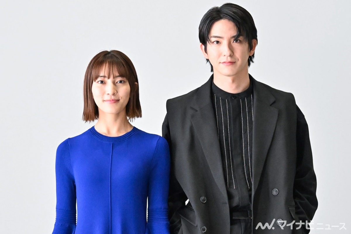 久保田紗友(左)と前田公輝