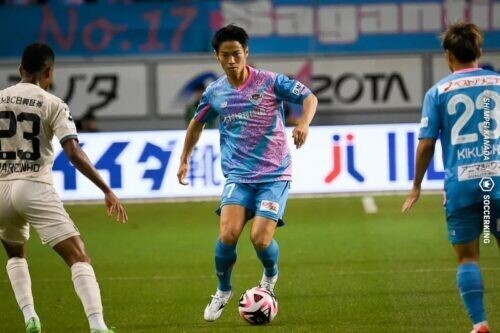 移籍が決定した手塚康平（写真は今年5月のもの） [写真]=金田慎平
