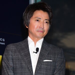 藤原竜也、舞台『ハリー・ポッター』観客100万人突破に「すごいこと」