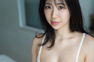 シースルー&布一枚“ギリギリ”ショットも　鈴木ふみ奈写真集、先行カット5枚公開