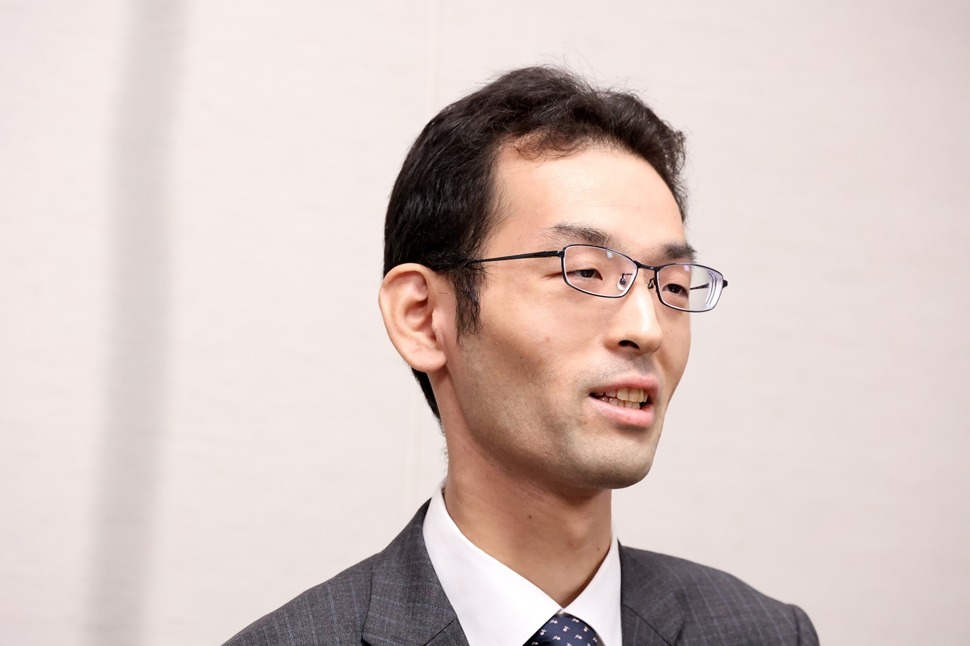石井七段の次の対戦相手は大橋貴洸七段に決まっている