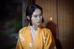 南沙良、和装姿が美しい　『光る君へ』藤原賢子役の扮装写真公開