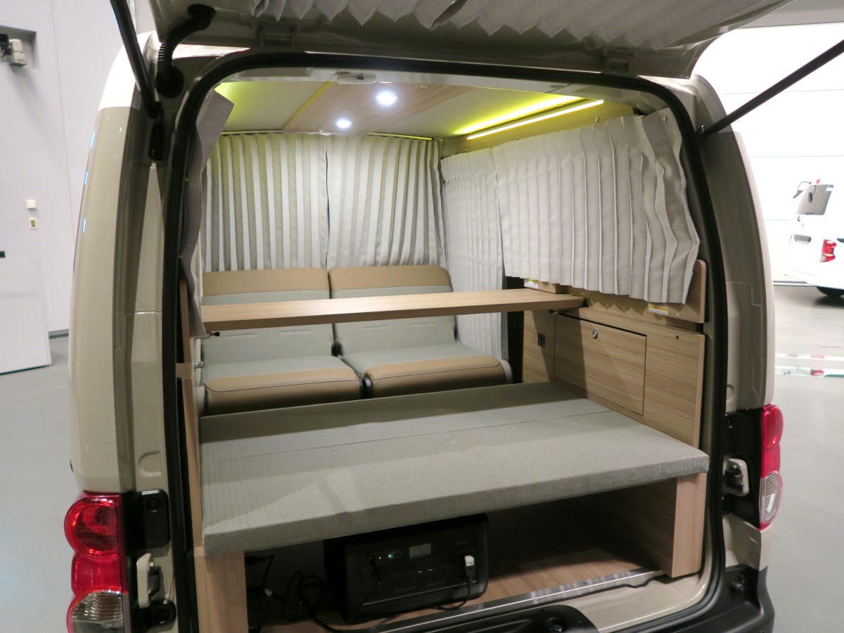 日産「NV200バネット MYROOM」