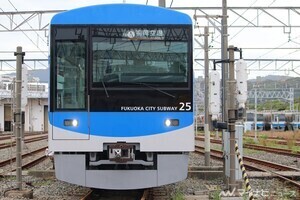 福岡市地下鉄の新型車両4000系、なぜ「食パン顔」に? 荷棚等も工夫