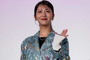 浜辺美波、スタッフから届いた“告発文”の内容とは「浜辺美波はこっそり…」