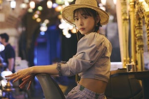 井桁弘恵、憧れの地・トルコで大人の雰囲気な大胆ショット　5年ぶり2冊目の写真集発売