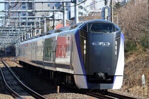 JR東日本「あずさ」「かいじ」夕夜間の下りすべて東京駅始発に統一