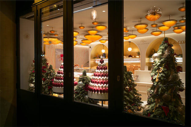 世界最高のパティスリーに選出！Ritz Paris Le Comptoirのクリスマスケーキ
