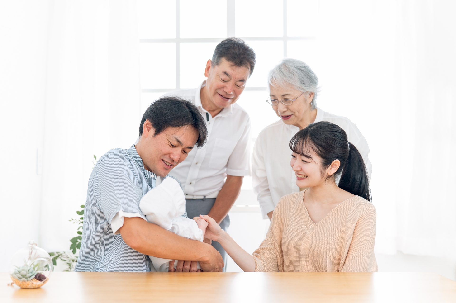 義実家との付き合い方は人それぞれ。無理のない範囲で良好な関係を築きましょう
