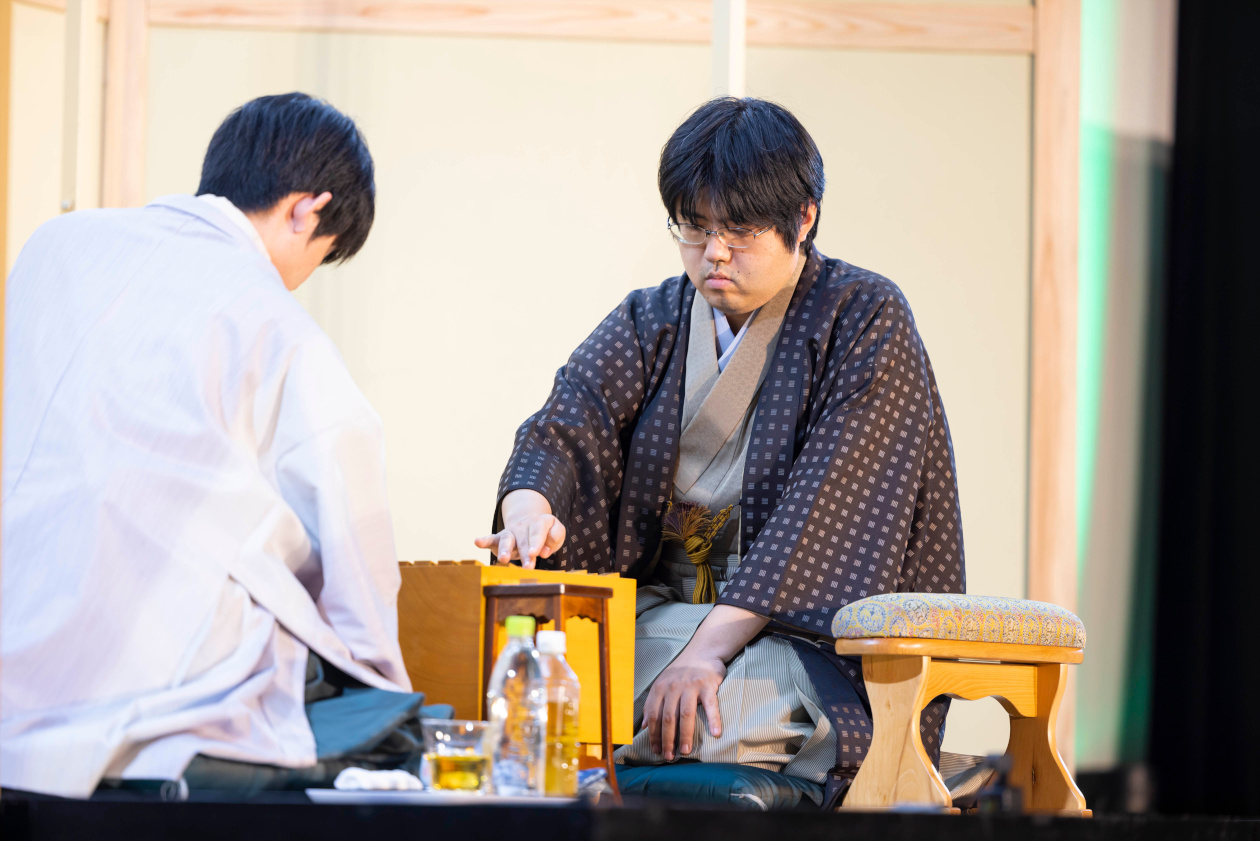 今回の主役、糸谷哲郎八段