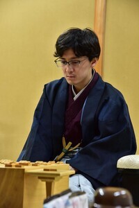 33手目の敗着！？　伊藤叡王が石田流封じの快勝で昇級に前進　第83期順位戦Ｂ級２組８回戦