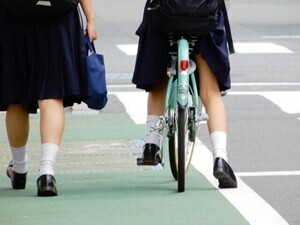 「自転車死亡事故」致命傷“頭部損傷”が半数以上…自転車ヘルメットを着用しない人の一番の理由は？【交通安全クイズ】