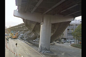 阪神淡路大震災の発生から30年。当時の街の様子を取材したカメラマンが振り返る