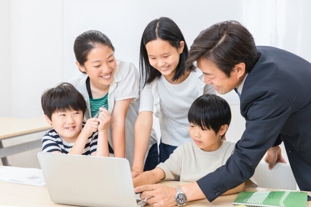 中学受験のために学習塾に通わせたい…子どものやる気を高める方法は？ 悩む相談者に“人生の先輩”からのアドバイス続々